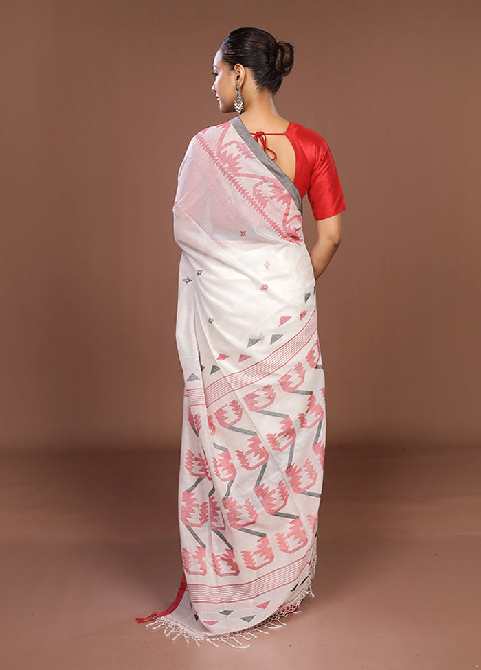 White Matka Silk Saree With Blouse Piece