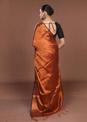 Golden Matka Silk Saree With Blouse Piece