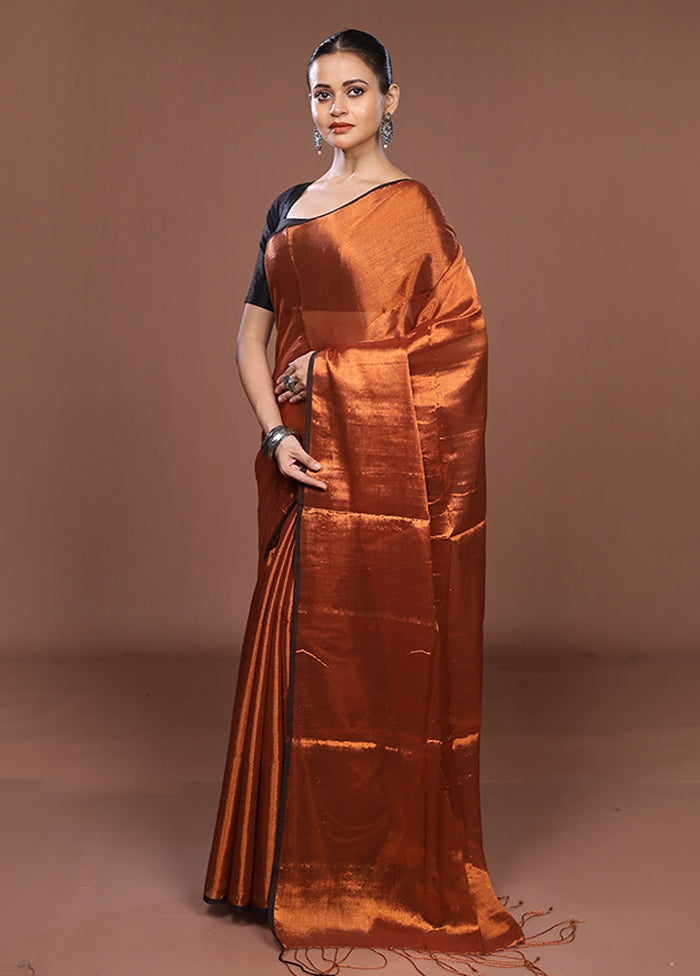 Golden Matka Silk Saree With Blouse Piece
