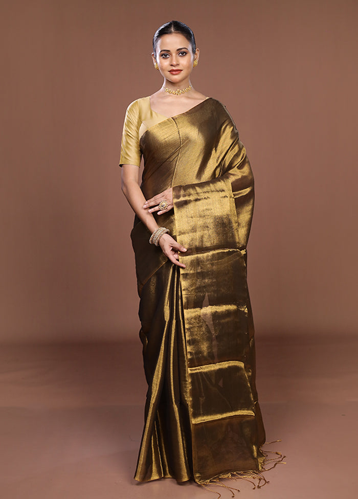 Blue Matka Silk Saree With Blouse Piece
