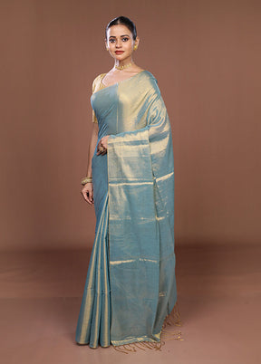 Blue Matka Silk Saree With Blouse Piece