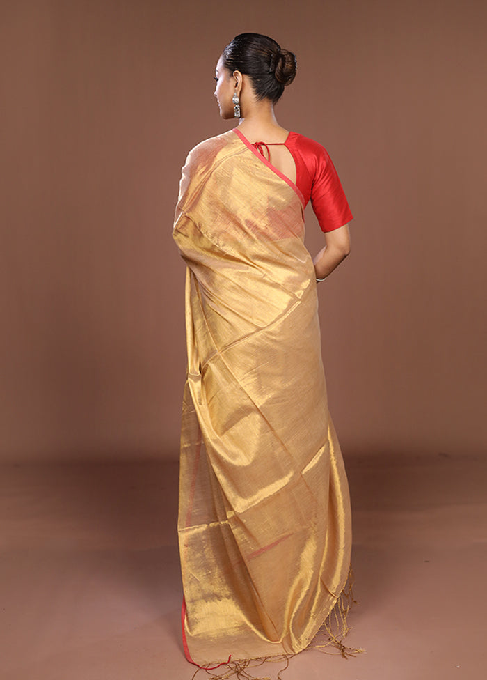 Gold Matka Silk Saree With Blouse Piece