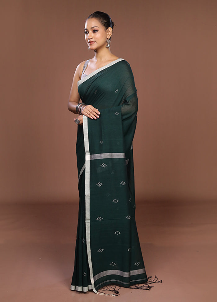 Green Matka Silk Saree With Blouse Piece