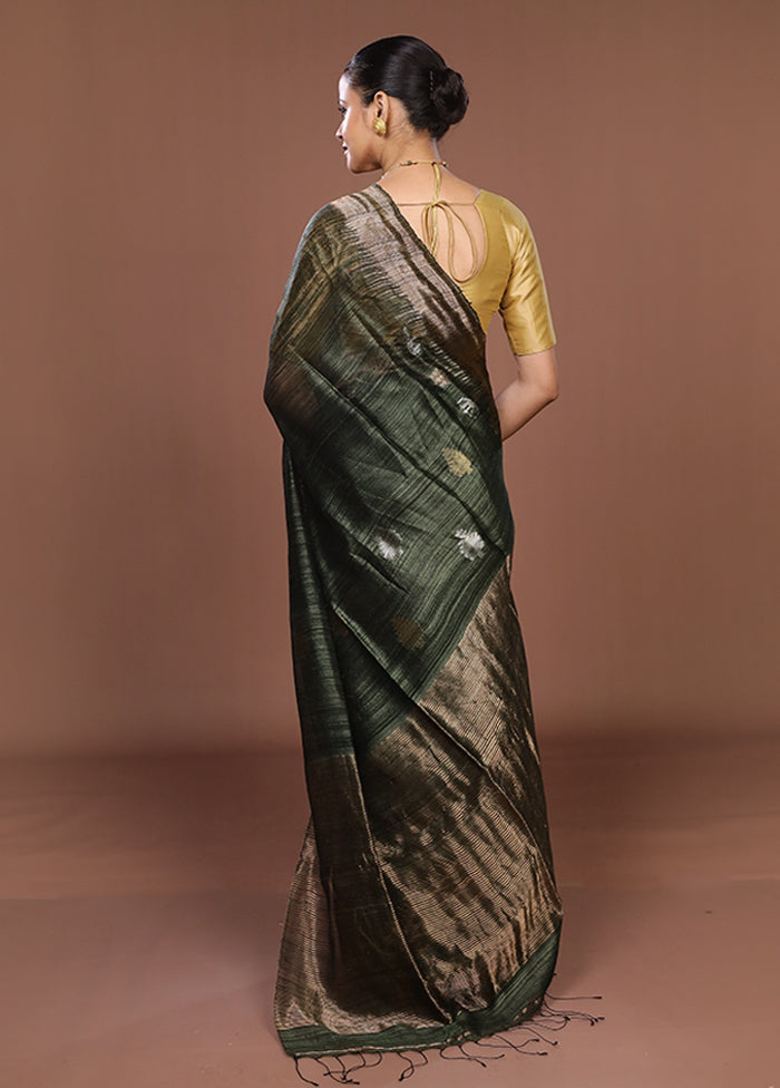 Green Handloom Matka Pure Silk Saree With Blouse Piece