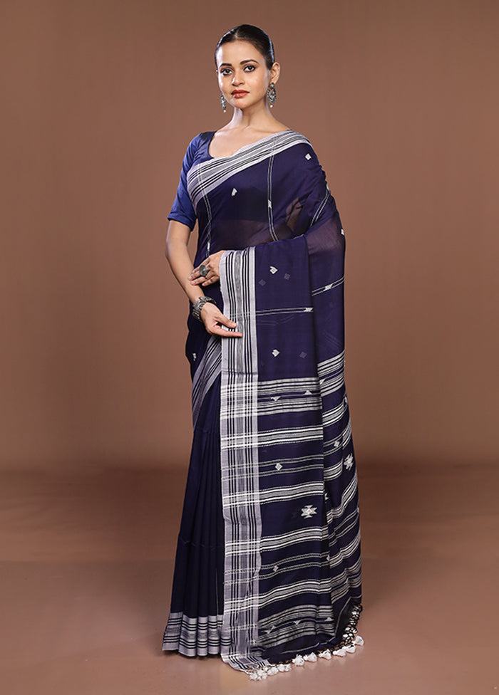 Blue Matka Silk Saree With Blouse Piece