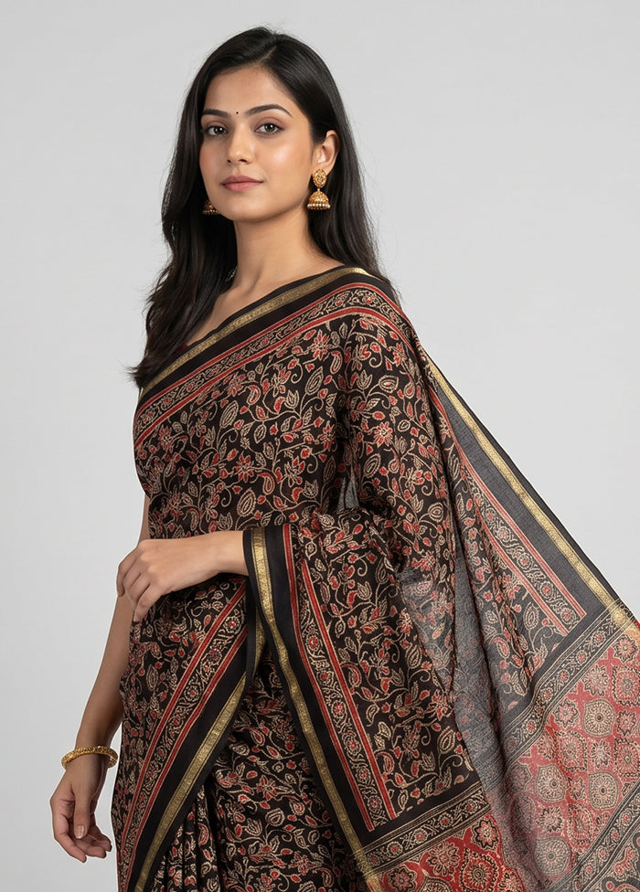Grey Chanderi Silk Saree With Blouse Piece