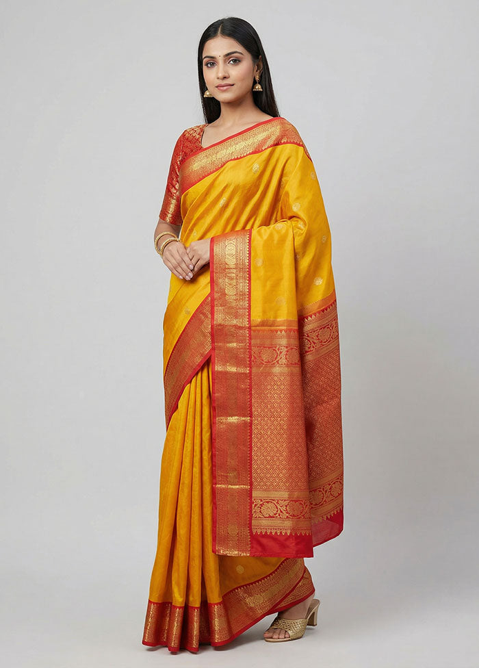 Yellow Handloom Kanchipuram Pure Silk Saree With Blouse Piece