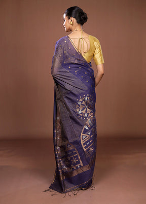 Blue Matka Silk Saree With Blouse Piece