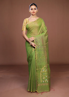Green Matka Silk Saree With Blouse Piece