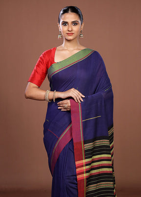 Blue Matka Silk Saree With Blouse Piece