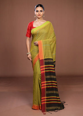 Green Matka Silk Saree With Blouse Piece