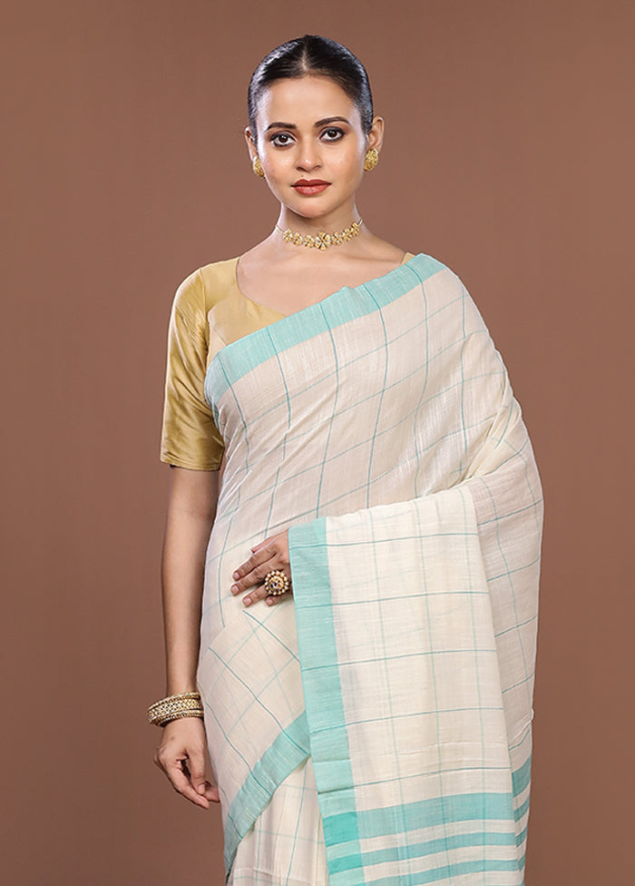 White Matka Silk Saree With Blouse Piece
