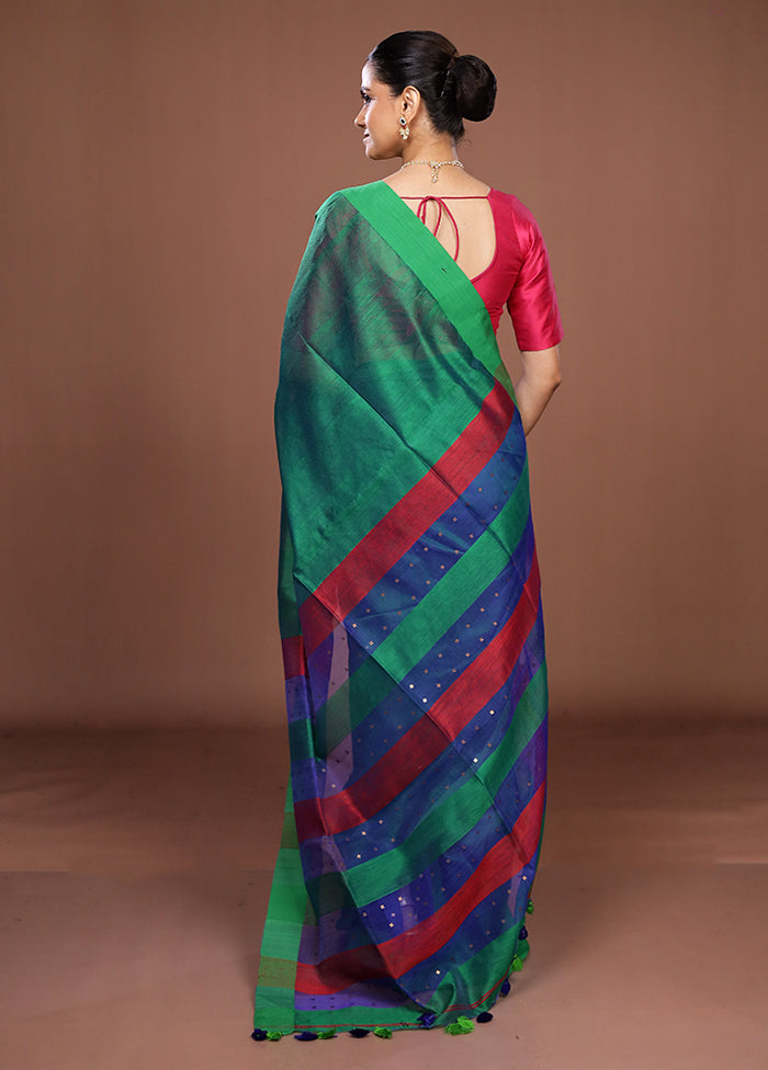 Green Matka Silk Saree With Blouse Piece