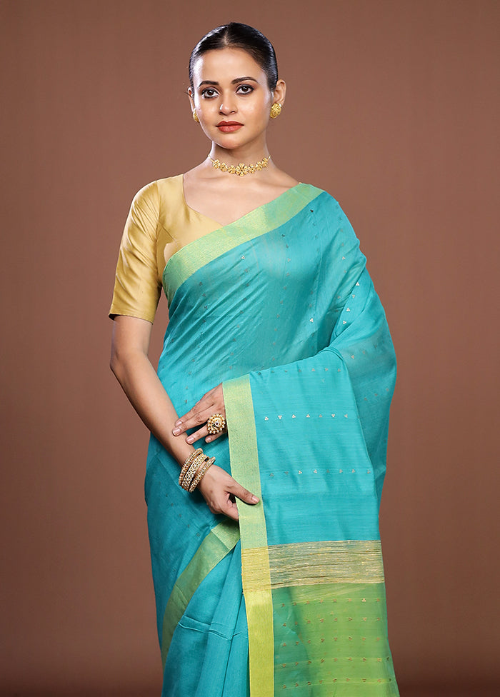Green Matka Silk Saree With Blouse Piece