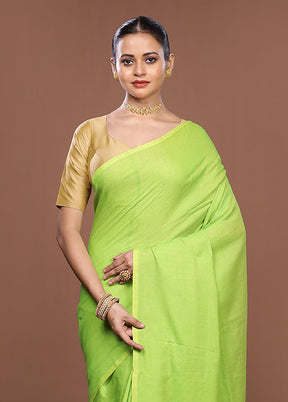 Green Matka Silk Saree With Blouse Piece