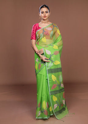 Green Matka Silk Saree With Blouse Piece