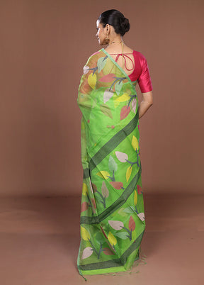 Green Matka Silk Saree With Blouse Piece