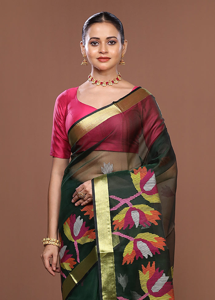 Green Matka Silk Saree With Blouse Piece