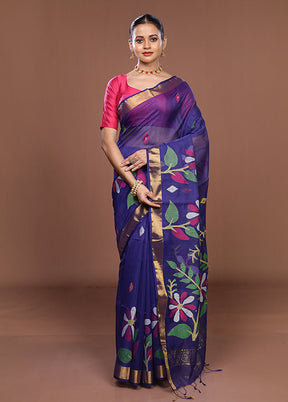 Blue Matka Silk Saree With Blouse Piece