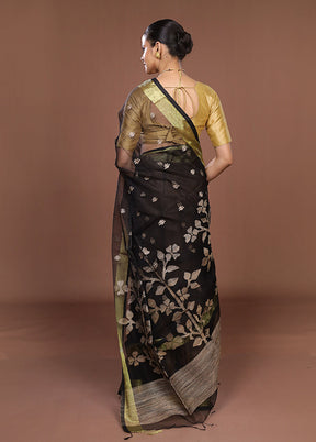 Black Matka Silk Saree With Blouse Piece