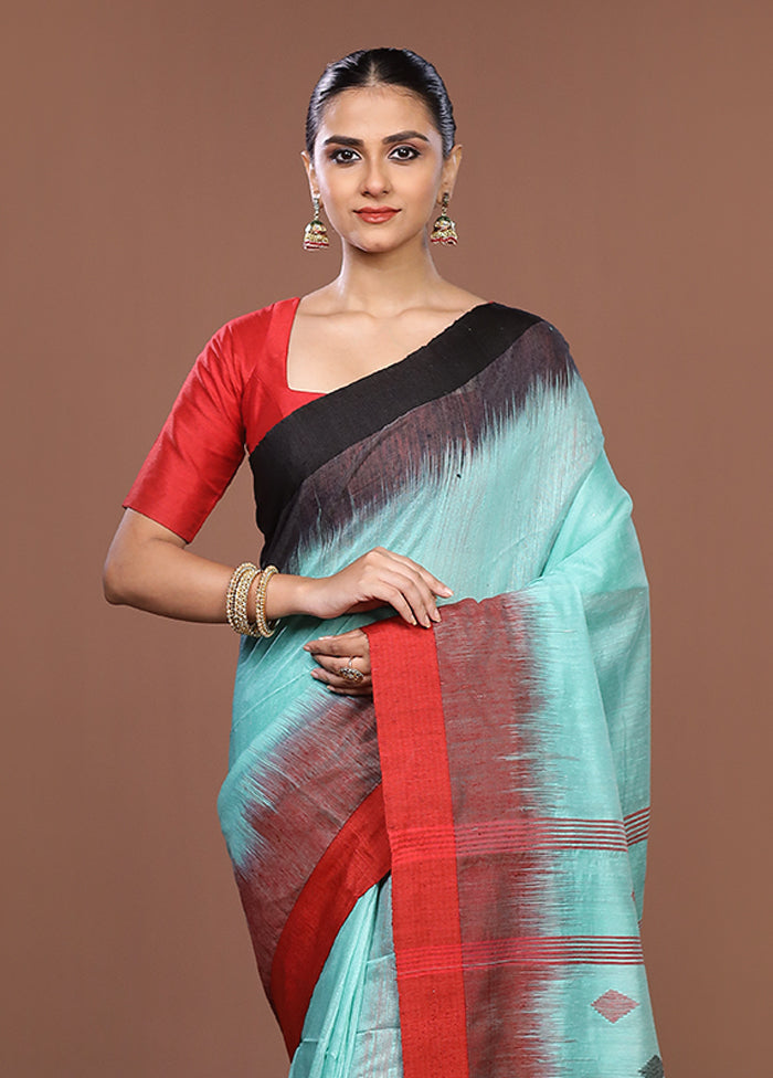 Blue Matka Silk Saree With Blouse Piece