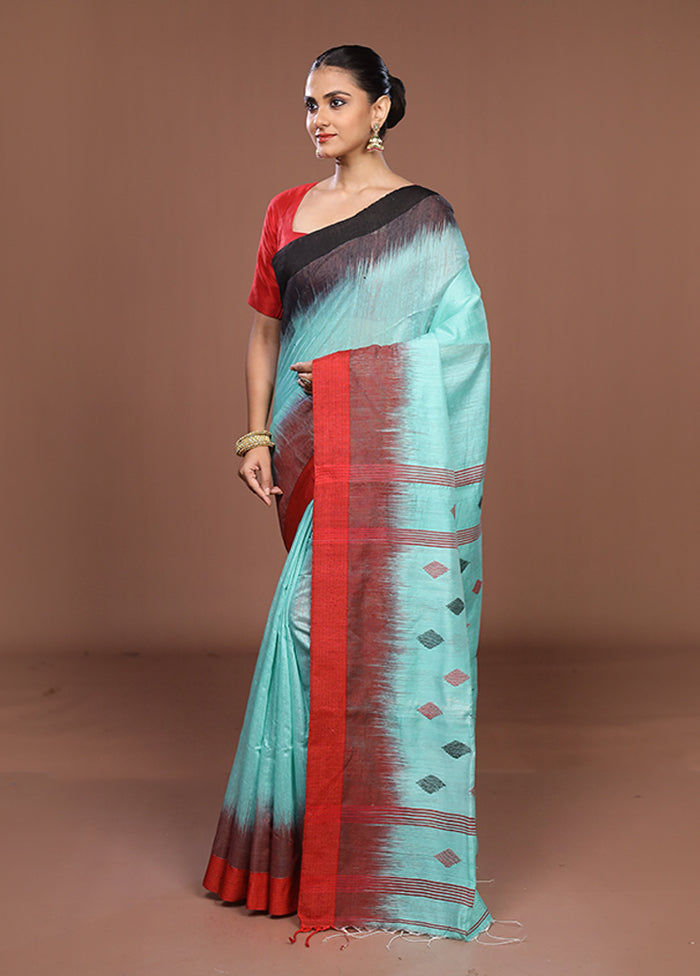 Blue Matka Silk Saree With Blouse Piece