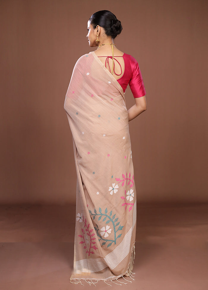 Cream Matka Silk Saree With Blouse Piece