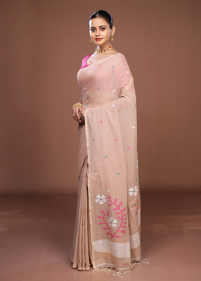 Cream Matka Silk Saree With Blouse Piece