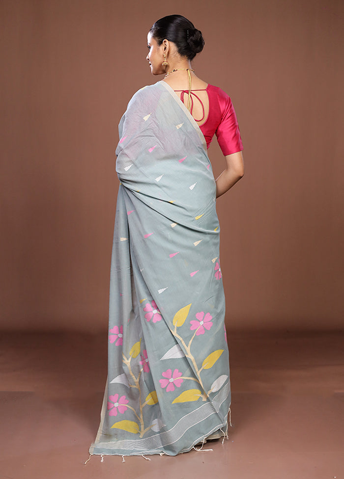 Green Matka Silk Saree With Blouse Piece