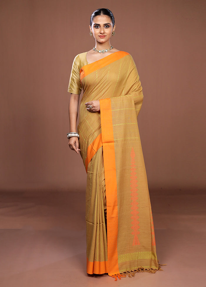 Cream Matka Silk Saree With Blouse Piece
