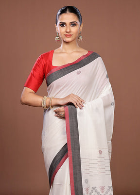 White Matka Silk Saree With Blouse Piece