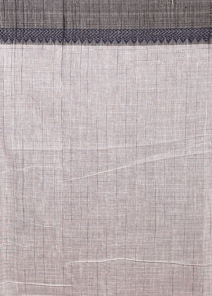 White Matka Silk Saree With Blouse Piece