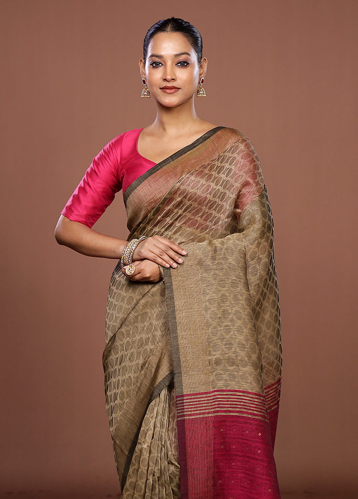 Grey Handloom Matka Pure Silk Saree With Blouse Piece