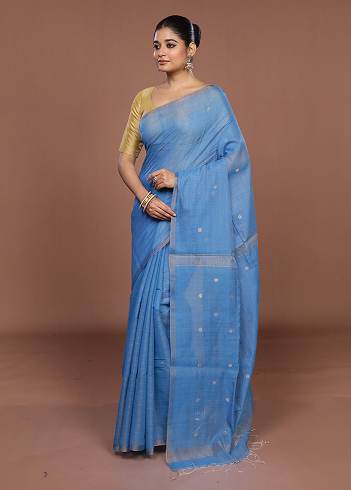 Blue Matka Silk Saree With Blouse Piece