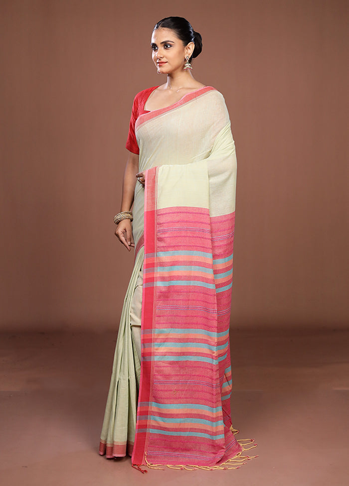 Green Matka Silk Saree With Blouse Piece