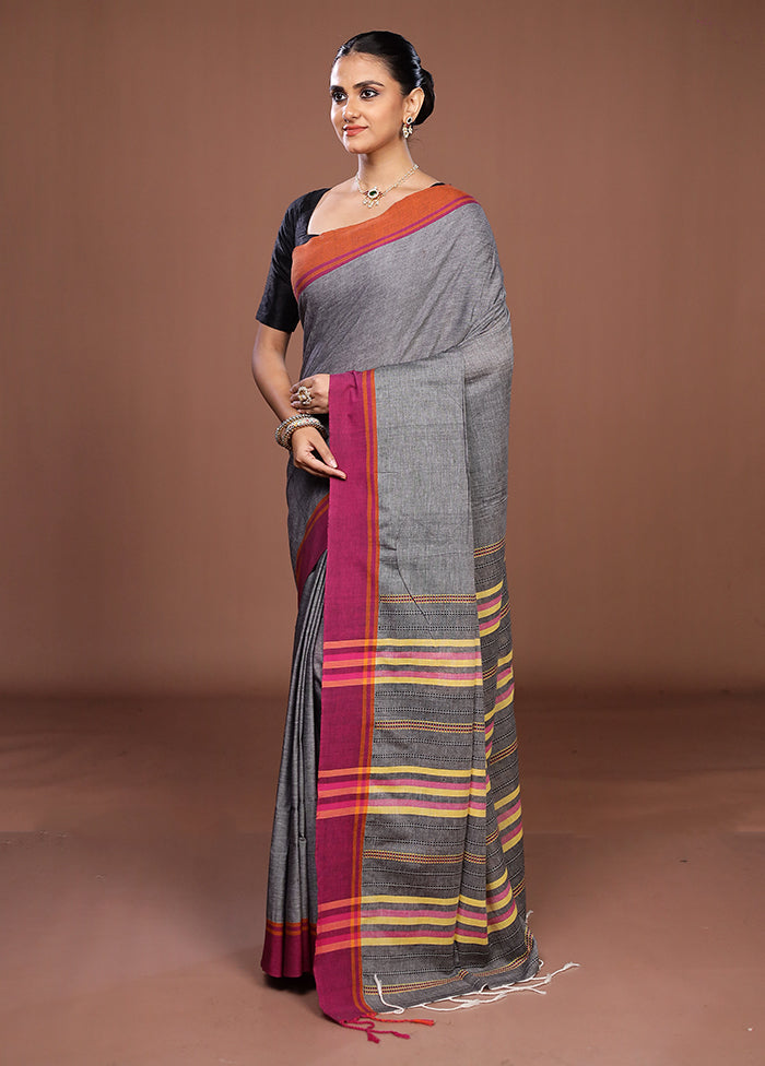Grey Matka Silk Saree With Blouse Piece