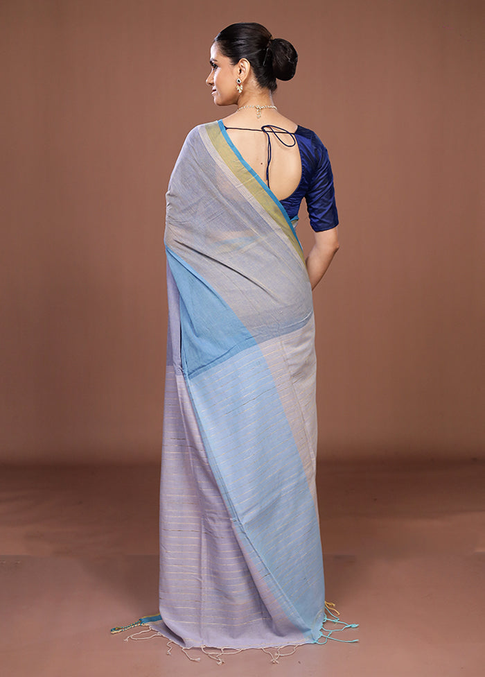 Grey Matka Silk Saree With Blouse Piece