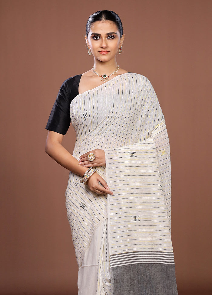 Black Matka Silk Saree With Blouse Piece