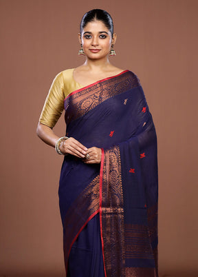 Blue Matka Silk Saree With Blouse Piece