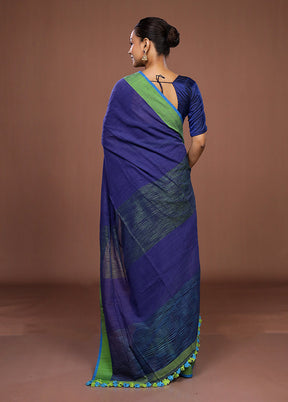 Blue Matka Silk Saree With Blouse Piece