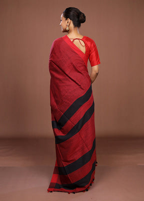 Red Matka Silk Saree With Blouse Piece