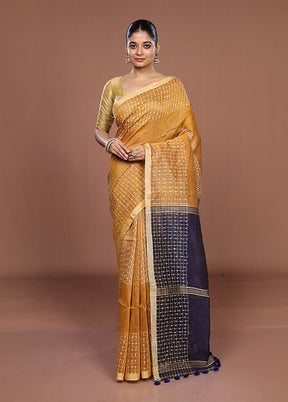 Yellow Linen Silk Saree With Blouse Piece