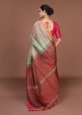 Green Linen Silk Saree With Blouse Piece