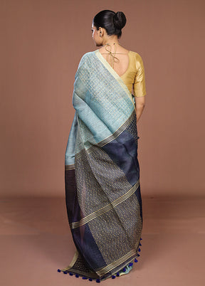 Blue Linen Silk Saree With Blouse Piece