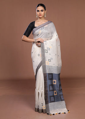 White Linen Silk Saree With Blouse Piece