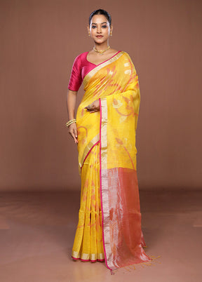 Yellow Handloom Matka Pure Silk Saree With Blouse Piece
