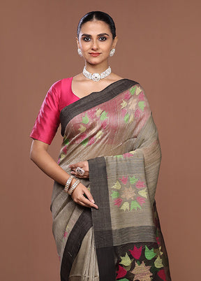 Red Matka Silk Saree With Blouse Piece