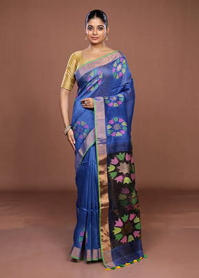 Blue Matka Silk Saree With Blouse Piece