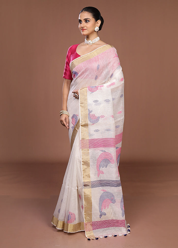 White Matka Silk Saree With Blouse Piece