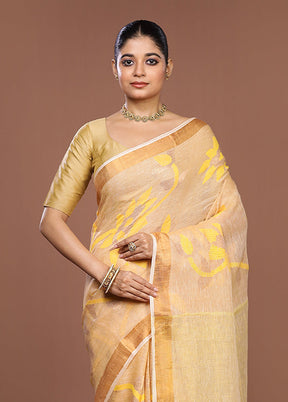 Cream Handloom Matka Pure Silk Saree With Blouse Piece